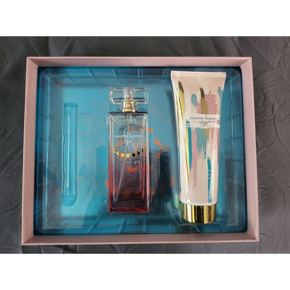 Nanette Lepore Luna Gift Set - F/S Perfume & Lotion - Picture 3 of 3
